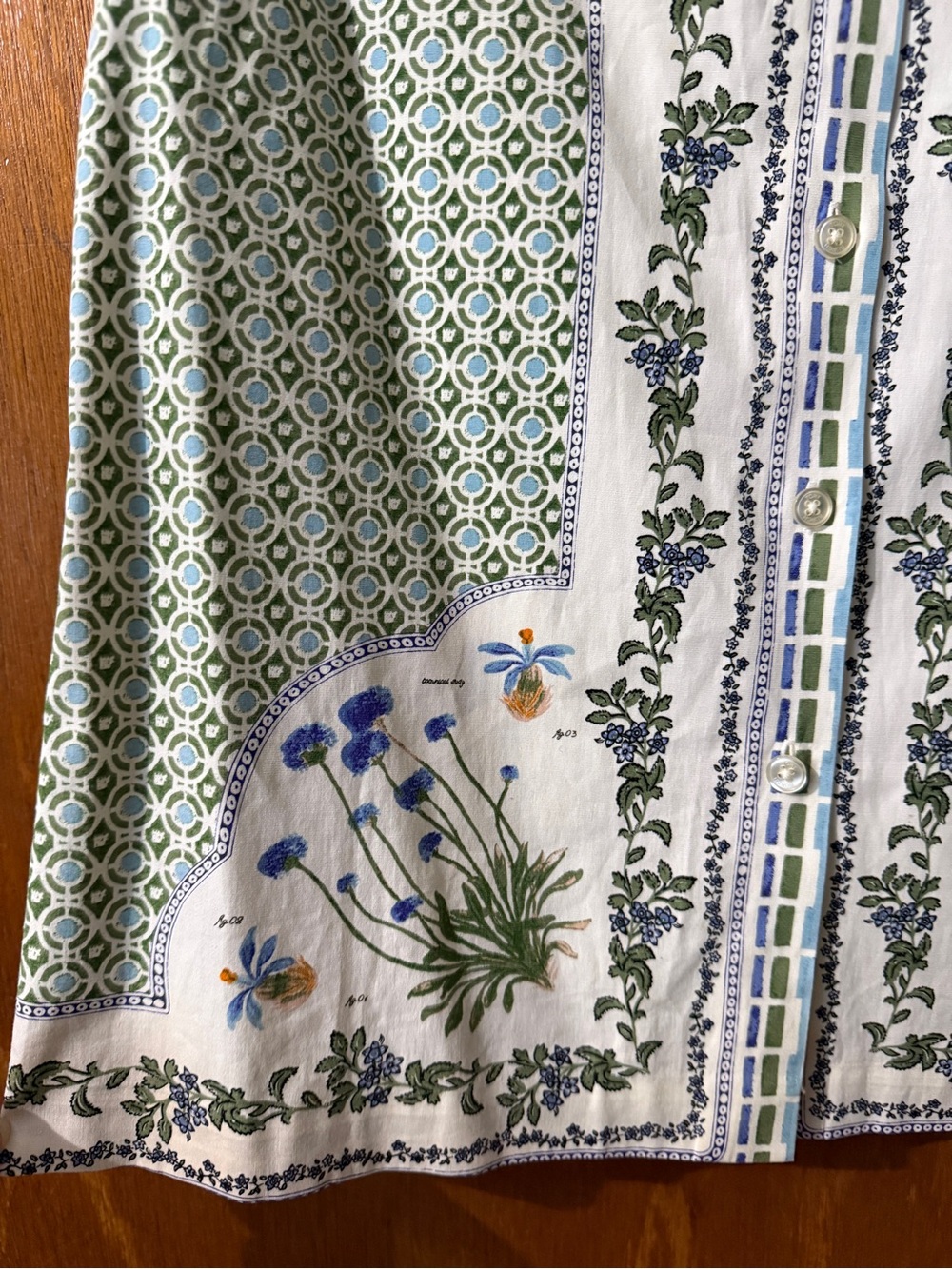 EUC Tory Burch Short-Sleeve Floral Botanical Women’s Shirt - Size 6 - Picture 4 of 12
